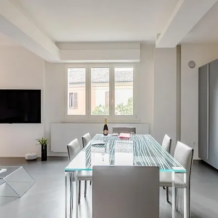 Cortirola Luxury Apartment *